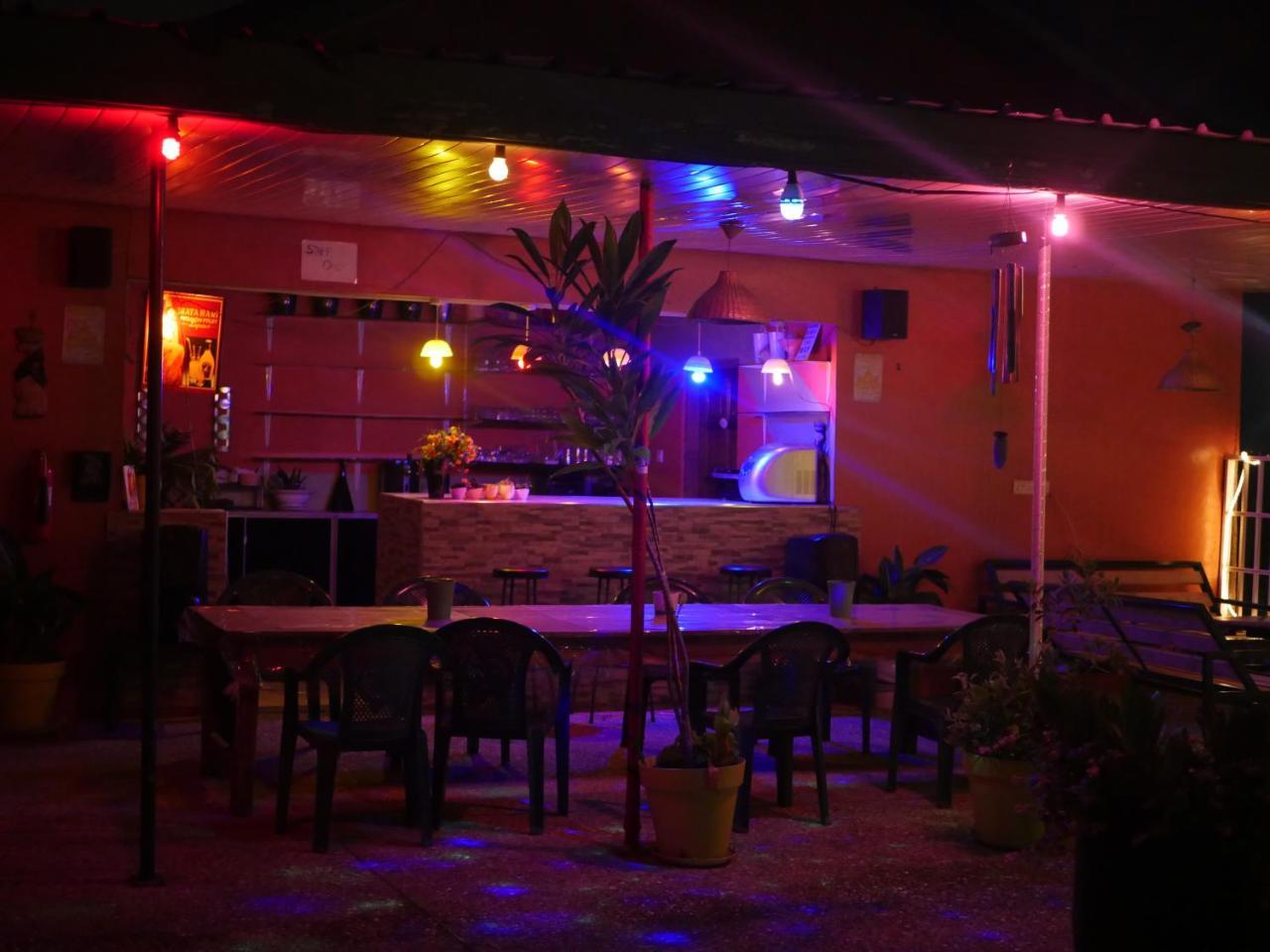 Cheers Guesthouse Botianaw 외부 사진