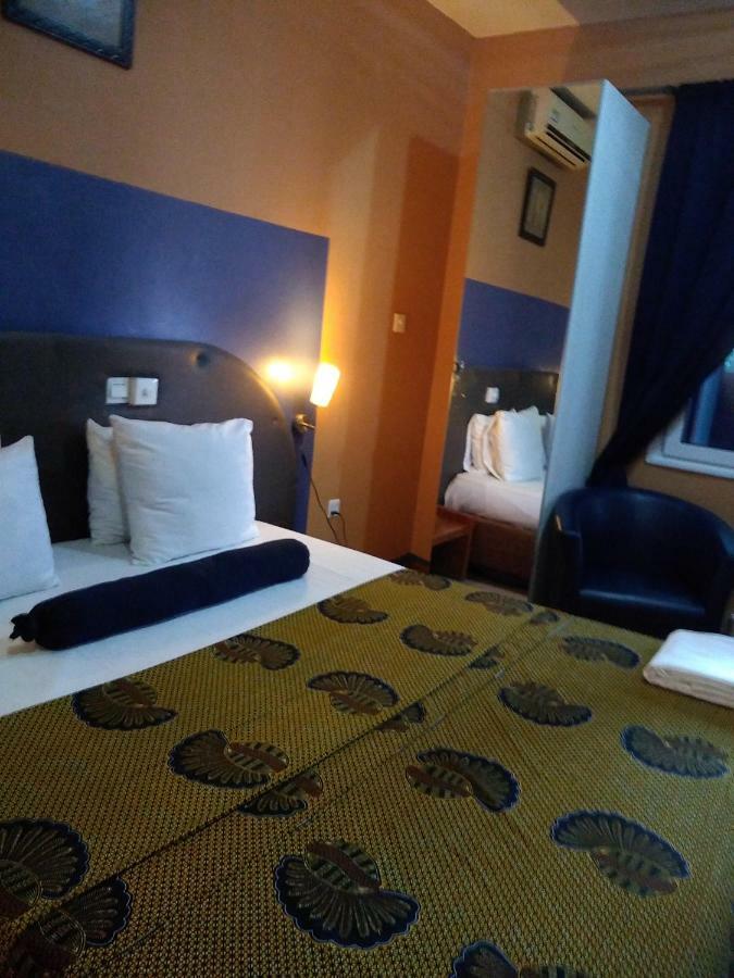 Cheers Guesthouse Botianaw 외부 사진