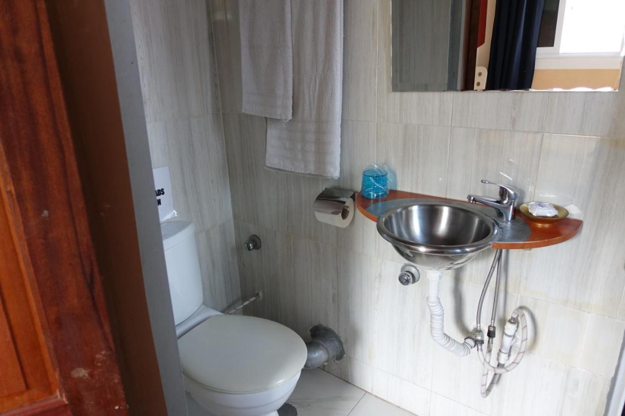 Cheers Guesthouse Botianaw 외부 사진